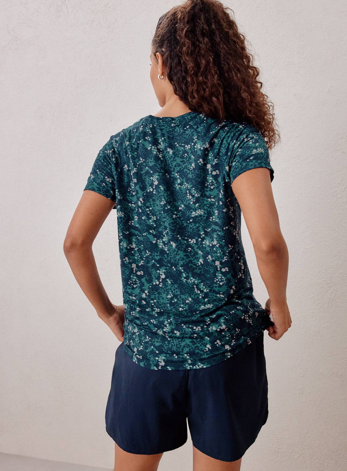 REAKTIV Ditsy Printed Performance Tee M - Image 6